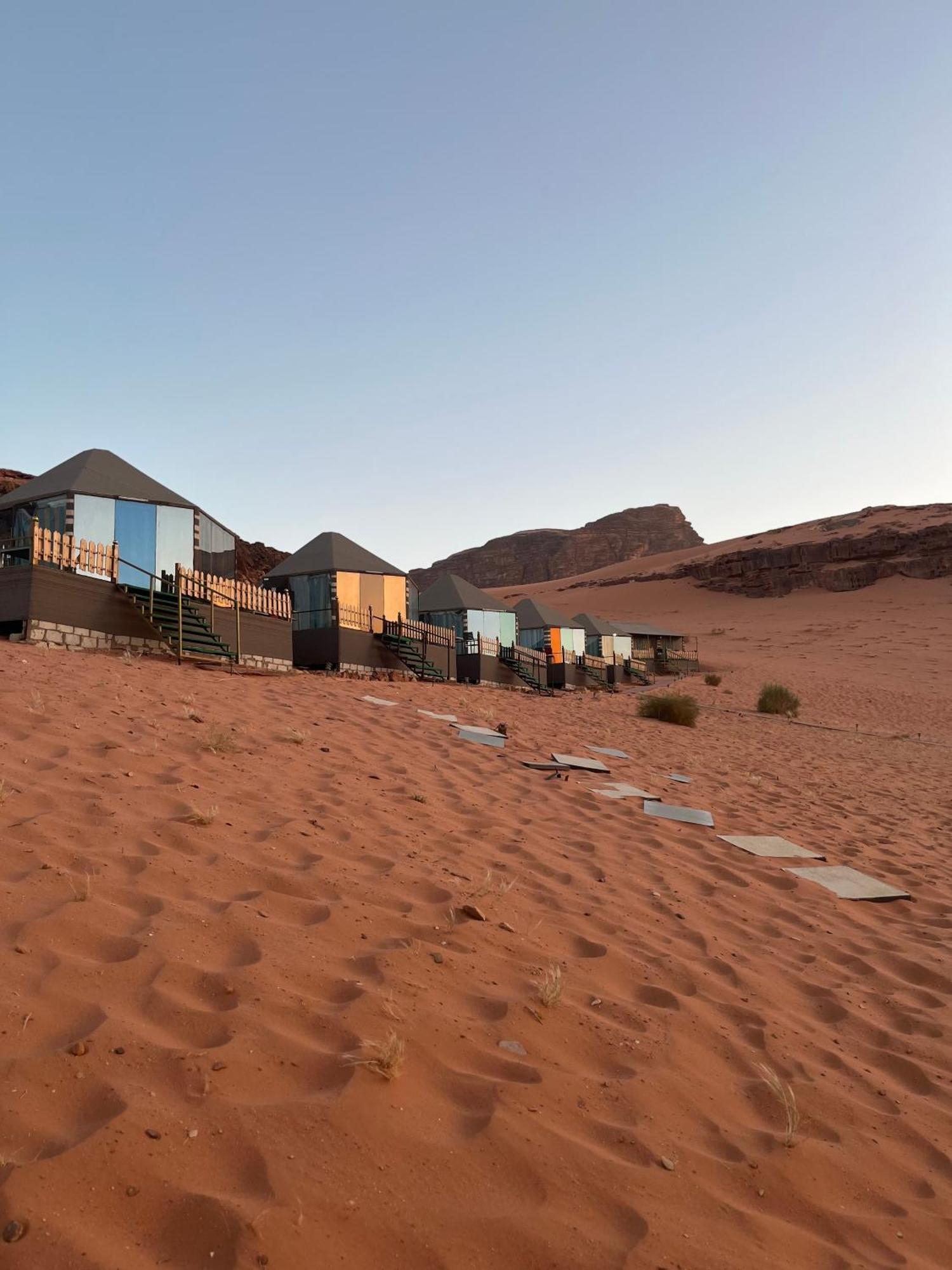 Hotel Al Raha Luxury Camp Wadi Rum Exterior foto